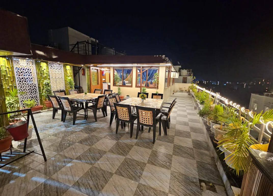 3star Hotel For Lease in Vrindavan view 9